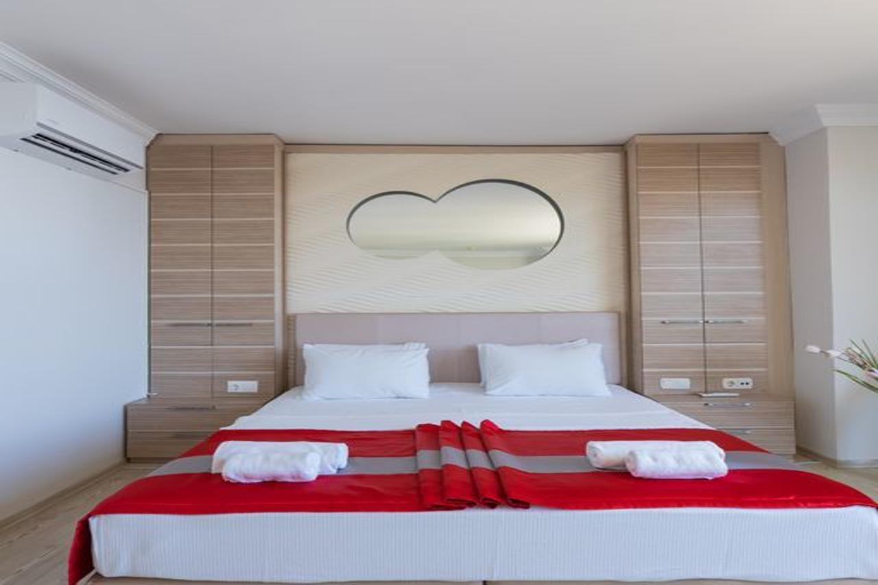Dora Beach Hotel Мармарис Екстер'єр фото